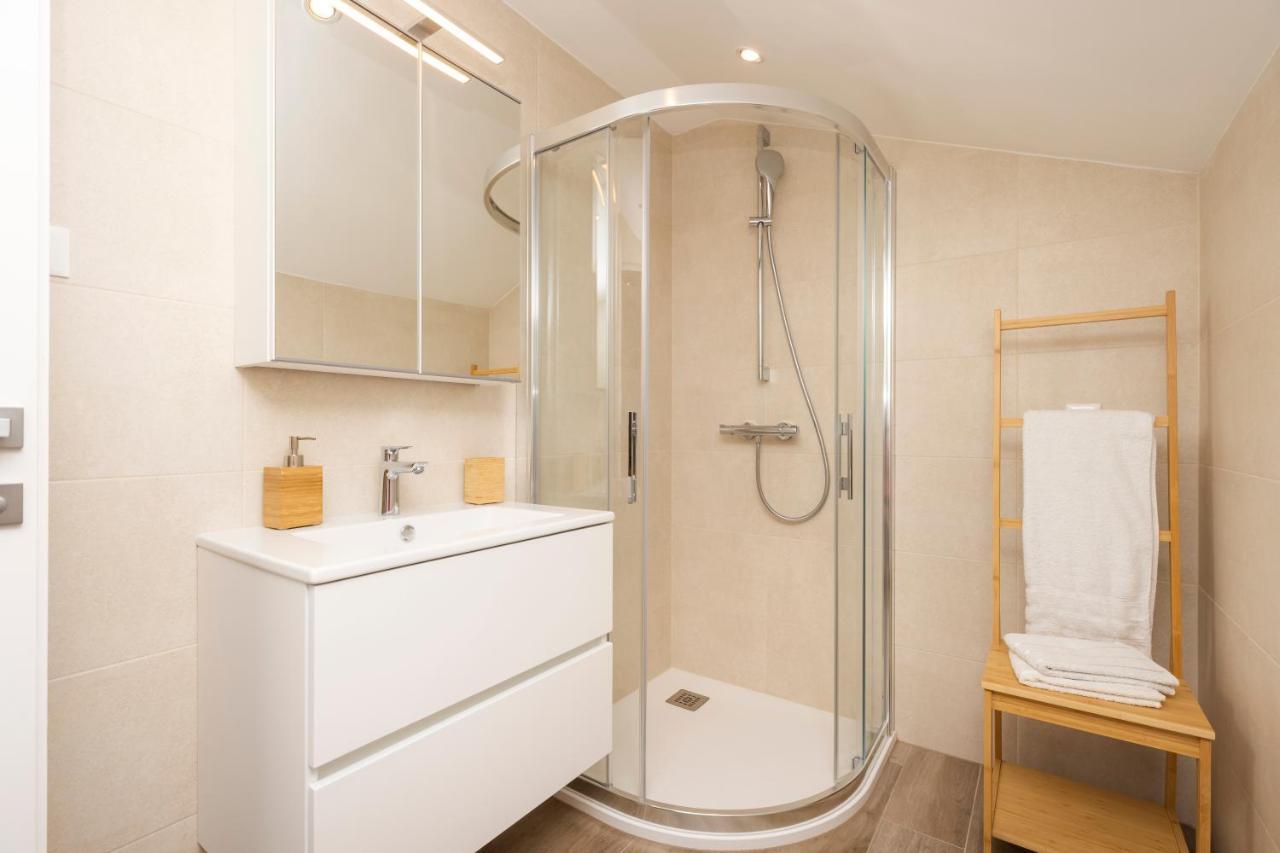 Easy Apartment มาลีโลชินจ์ ภายนอก รูปภาพ